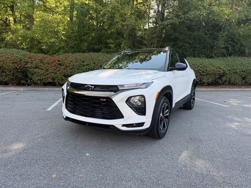 2021 Chevrolet Trailblazer RS   - Photo 1 - Greensboro, NC 27407