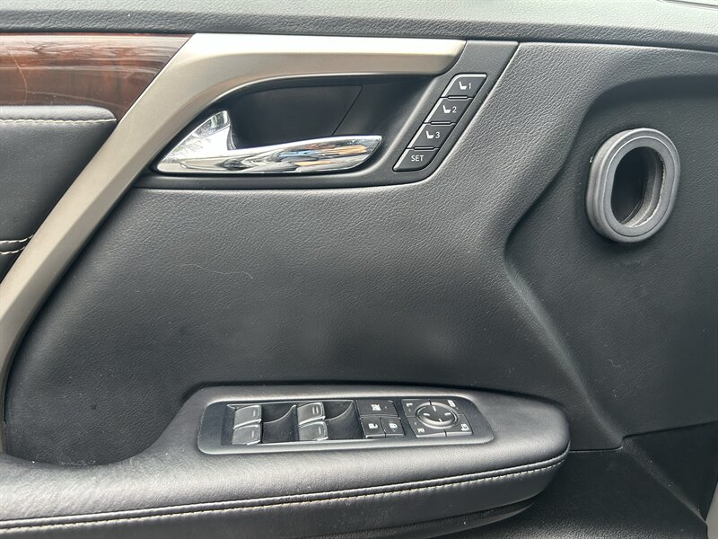 2017 Lexus RX 350 - Photo 19 - Greensboro, NC 27407