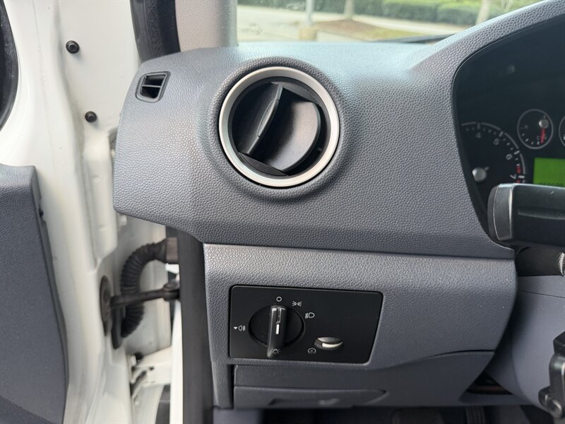 2013 Ford Transit Connect XLT - Photo 14 - Greensboro, NC 27407