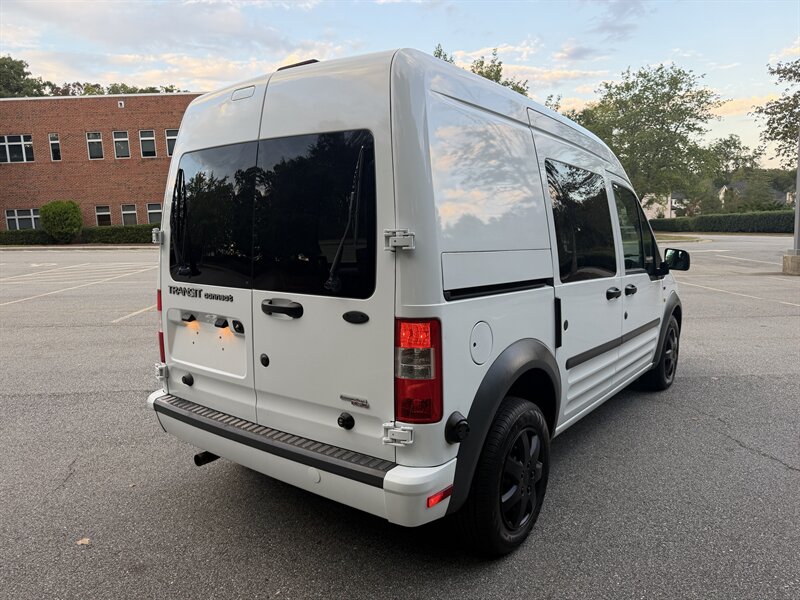 2013 Ford Transit Connect XLT - Photo 5 - Greensboro, NC 27407