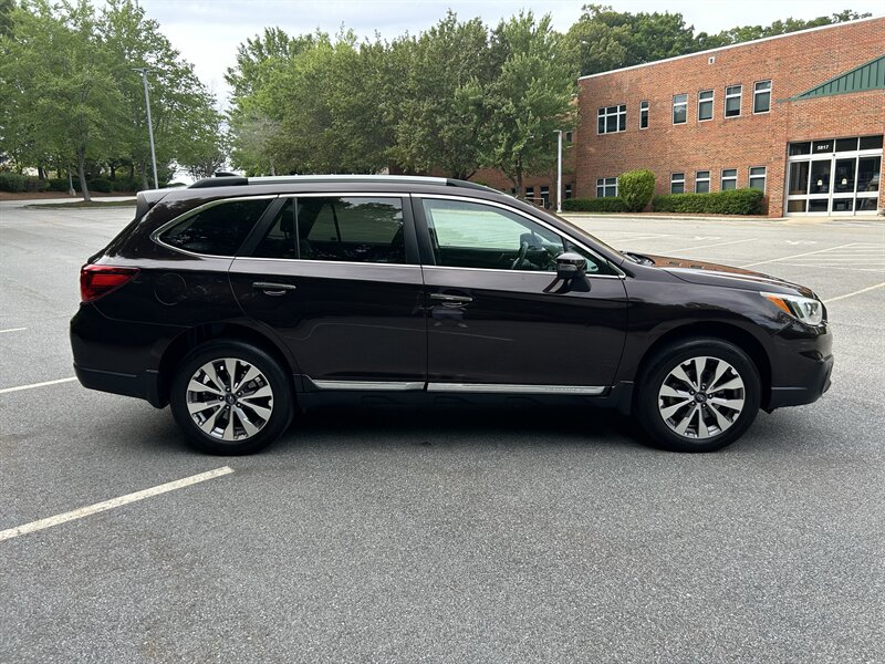 2017 Subaru Outback 2.5i Touring - Photo 6 - Greensboro, NC 27407