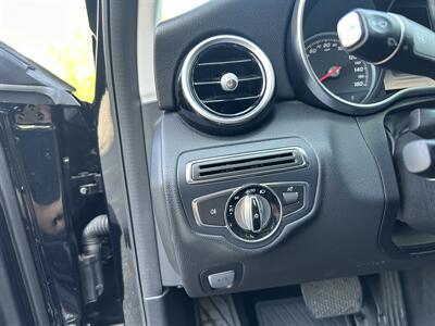 2015 Mercedes-Benz C 300 4MATIC   - Photo 19 - Greensboro, NC 27407
