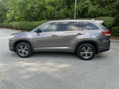 2017 Toyota Highlander LE Plus   - Photo 2 - Greensboro, NC 27407