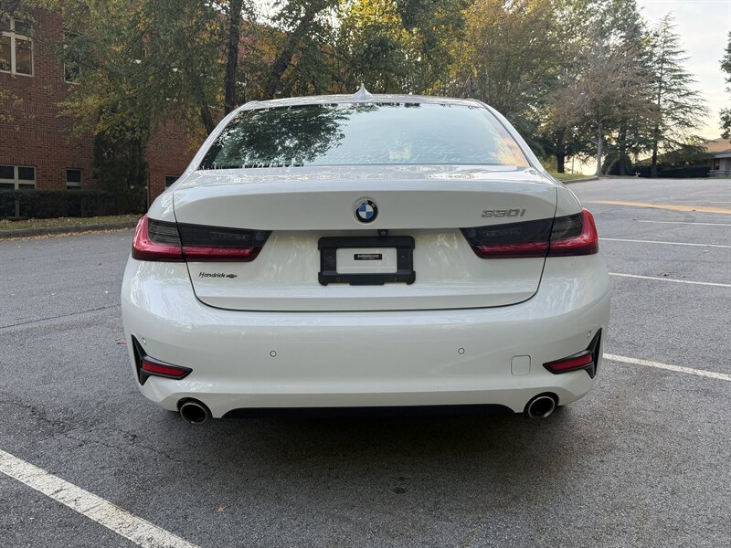 2019 BMW 3 Series 330i - Photo 4 - Greensboro, NC 27407