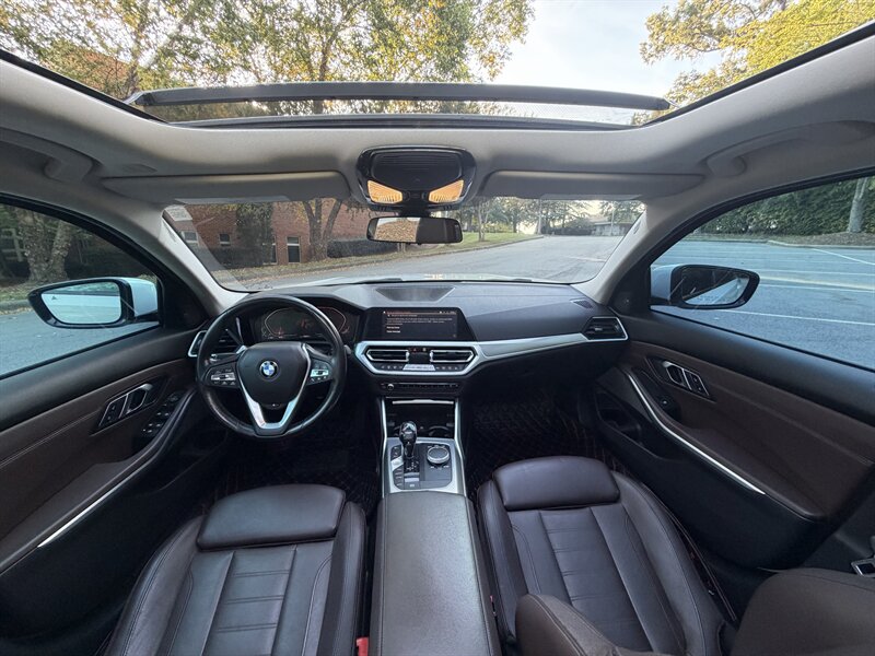 2019 BMW 3 Series 330i - Photo 9 - Greensboro, NC 27407