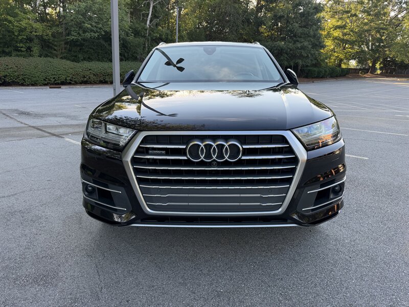 2019 Audi Q7 quattro Premium Plus 55 T - Photo 8 - Greensboro, NC 27407