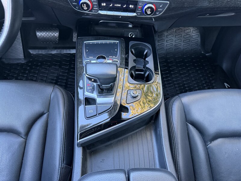 2019 Audi Q7 quattro Premium Plus 55 T - Photo 20 - Greensboro, NC 27407