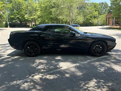2014 Dodge Challenger R/T   - Photo 8 - Greensboro, NC 27407