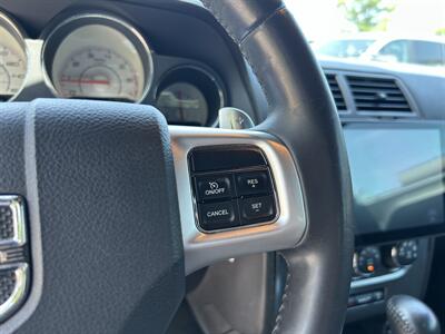 2014 Dodge Challenger R/T   - Photo 15 - Greensboro, NC 27407