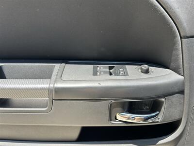 2014 Dodge Challenger R/T   - Photo 12 - Greensboro, NC 27407