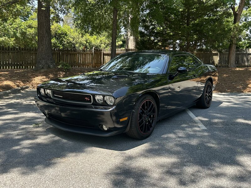2014 Dodge Challenger R/T's photo