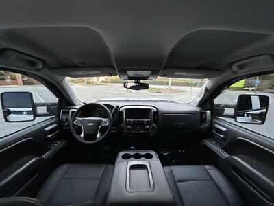 2017 Chevrolet Silverado 1500 LT Z71   - Photo 10 - Greensboro, NC 27407