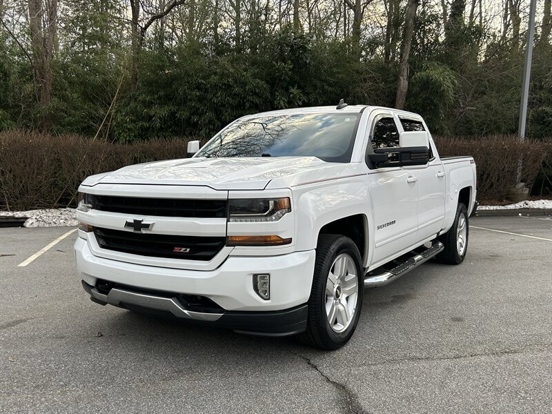2017 Chevrolet Silverado 1500 LT Z71   - Photo 1 - Greensboro, NC 27407