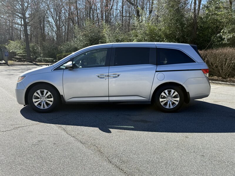 2015 Honda Odyssey EX-L - Photo 2 - Greensboro, NC 27407