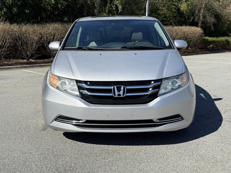 2015 Honda Odyssey EX-L - Photo 8 - Greensboro, NC 27407