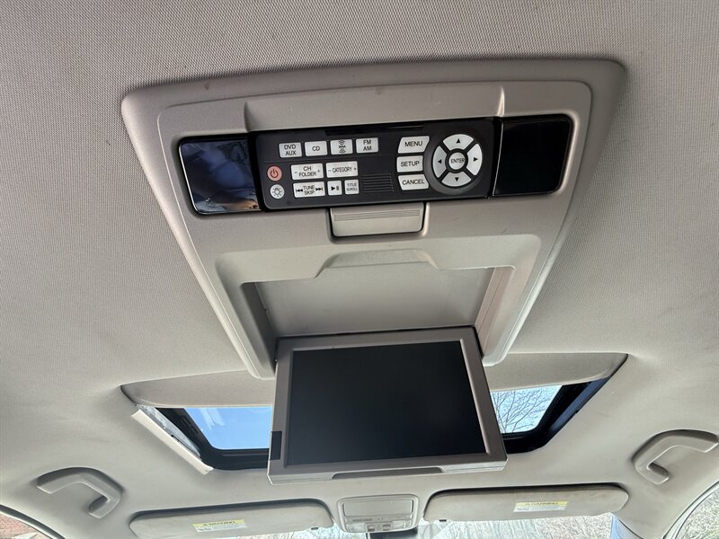 2015 Honda Odyssey EX-L - Photo 15 - Greensboro, NC 27407