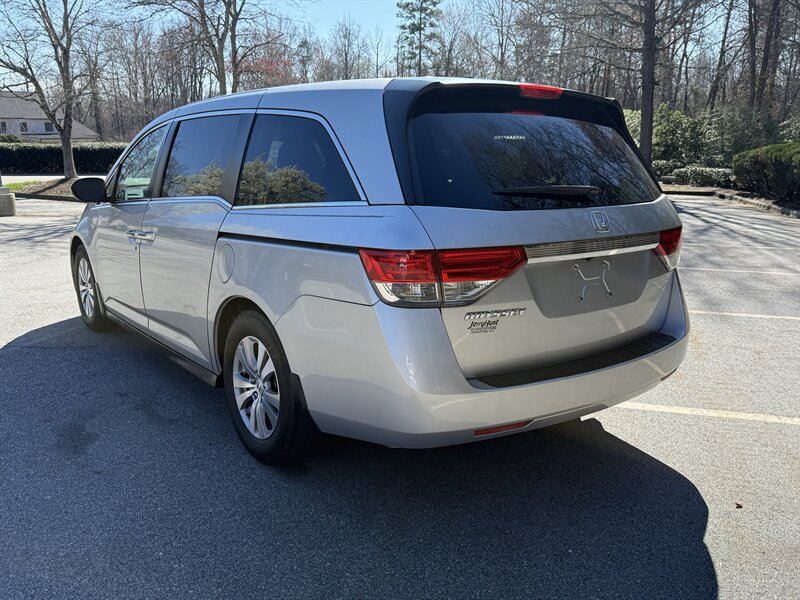 2015 Honda Odyssey EX-L - Photo 3 - Greensboro, NC 27407