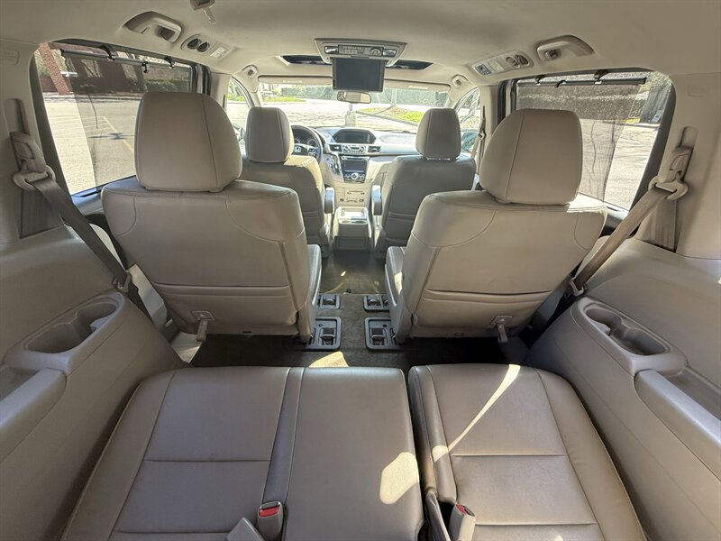 2015 Honda Odyssey EX-L - Photo 13 - Greensboro, NC 27407