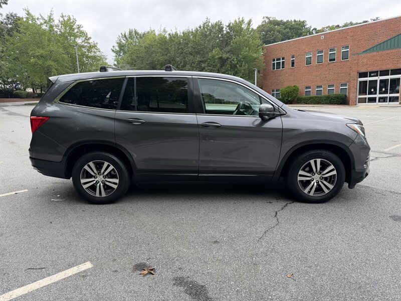2016 Honda Pilot EX - Photo 6 - Greensboro, NC 27407