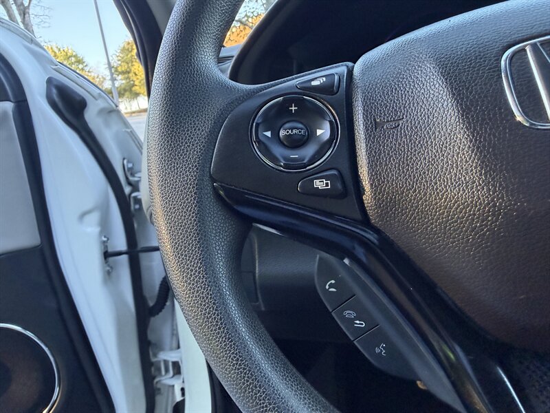 2017 Honda HR-V EX - Photo 20 - Greensboro, NC 27407