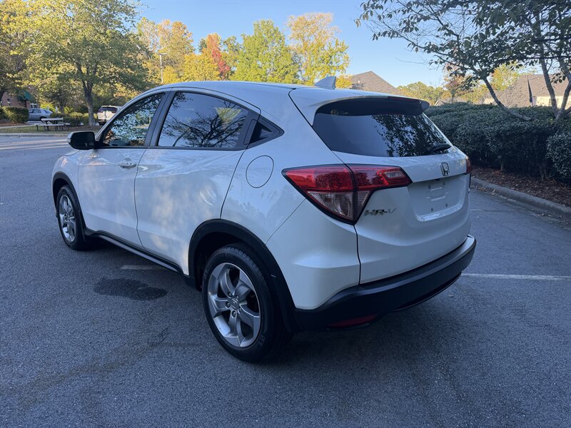 2017 Honda HR-V EX - Photo 3 - Greensboro, NC 27407