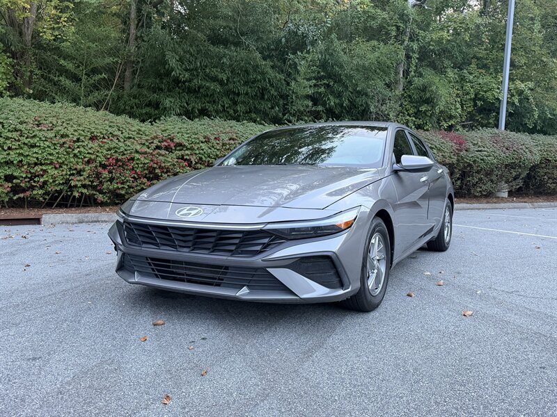 2024 Hyundai ELANTRA SE   - Photo 1 - Greensboro, NC 27407
