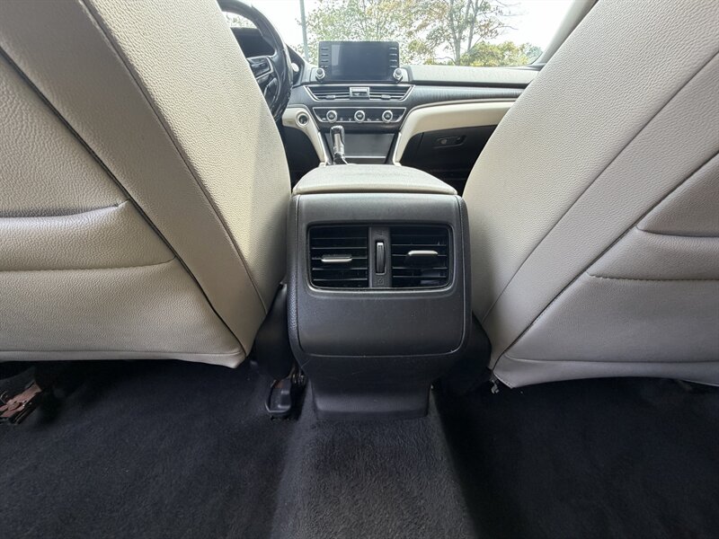 2020 Honda Accord EX-L - Photo 12 - Greensboro, NC 27407