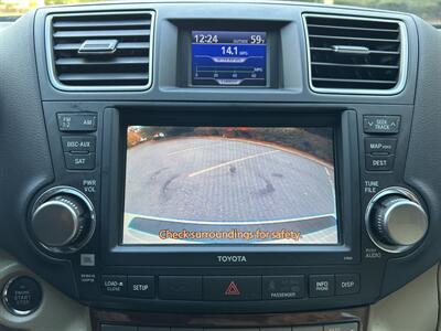 2012 Toyota Highlander Limited   - Photo 20 - Greensboro, NC 27407
