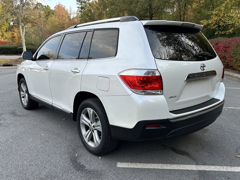 2012 Toyota Highlander Limited   - Photo 7 - Greensboro, NC 27407