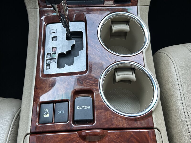 2012 Toyota Highlander Limited   - Photo 17 - Greensboro, NC 27407