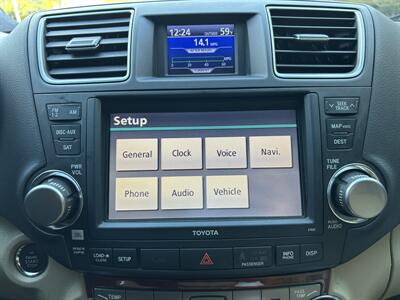 2012 Toyota Highlander Limited   - Photo 22 - Greensboro, NC 27407