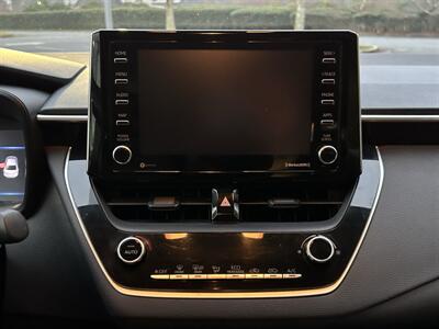 2021 Toyota Corolla LE   - Photo 16 - Greensboro, NC 27407