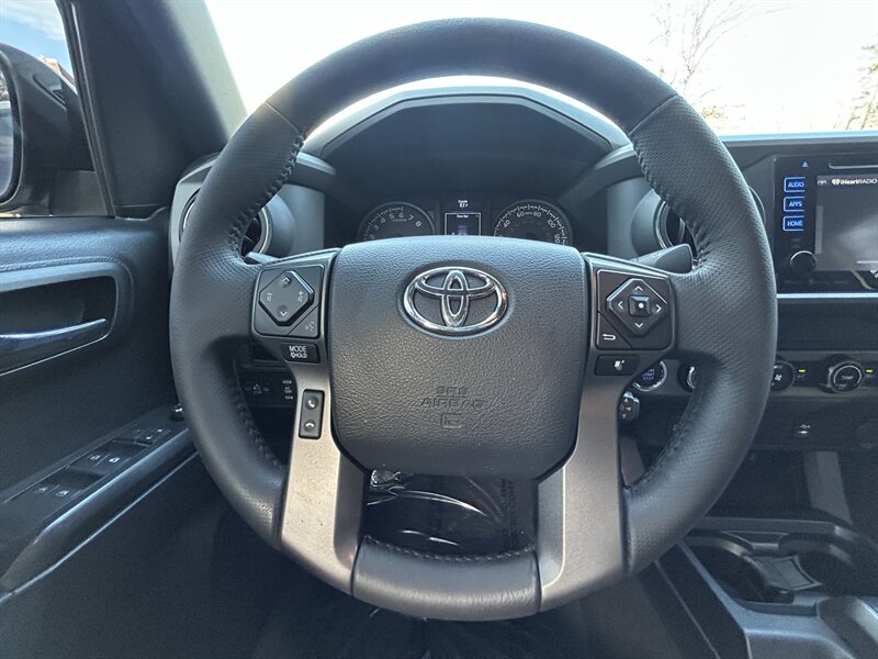 2017 Toyota Tacoma TRD Off-Road - Photo 13 - Greensboro, NC 27407