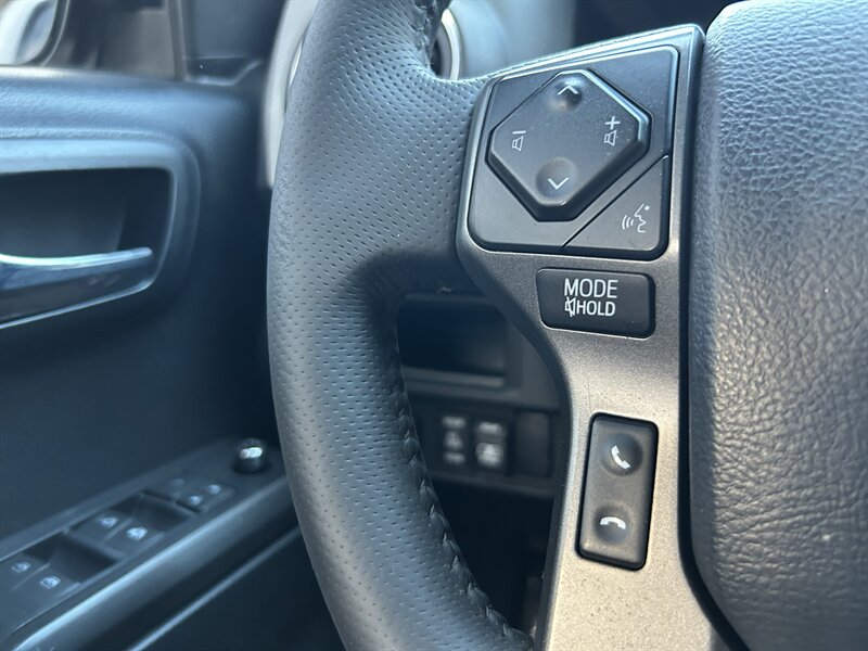 2017 Toyota Tacoma TRD Off-Road - Photo 18 - Greensboro, NC 27407