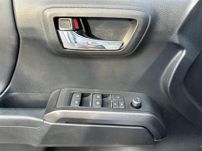 2017 Toyota Tacoma TRD Off-Road - Photo 21 - Greensboro, NC 27407