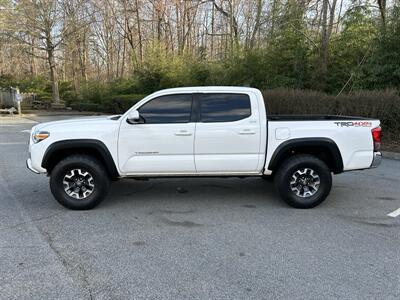 2017 Toyota Tacoma TRD Off-Road - Photo 2 - Greensboro, NC 27407