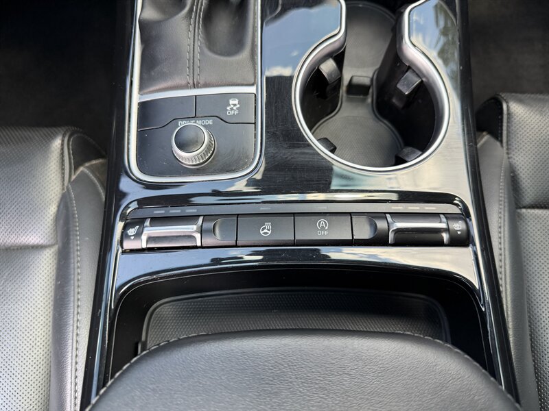 2020 Kia Stinger GT-Line - Photo 16 - Greensboro, NC 27407