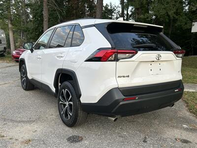 2019 Toyota RAV4 LE   - Photo 3 - Greensboro, NC 27407