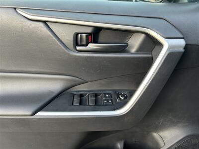 2019 Toyota RAV4 LE   - Photo 22 - Greensboro, NC 27407