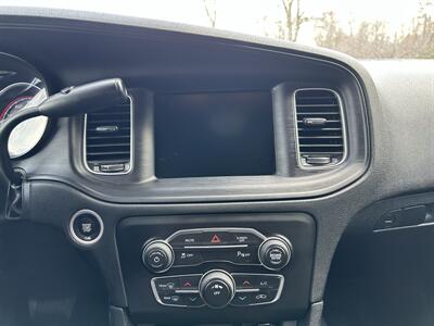 2017 Dodge Charger   - Photo 13 - Greensboro, NC 27407