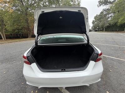 2018 Toyota Camry SE - Photo 9 - Greensboro, NC 27407