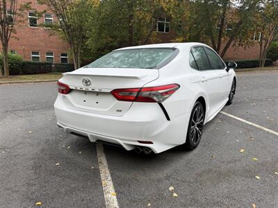2018 Toyota Camry SE - Photo 5 - Greensboro, NC 27407