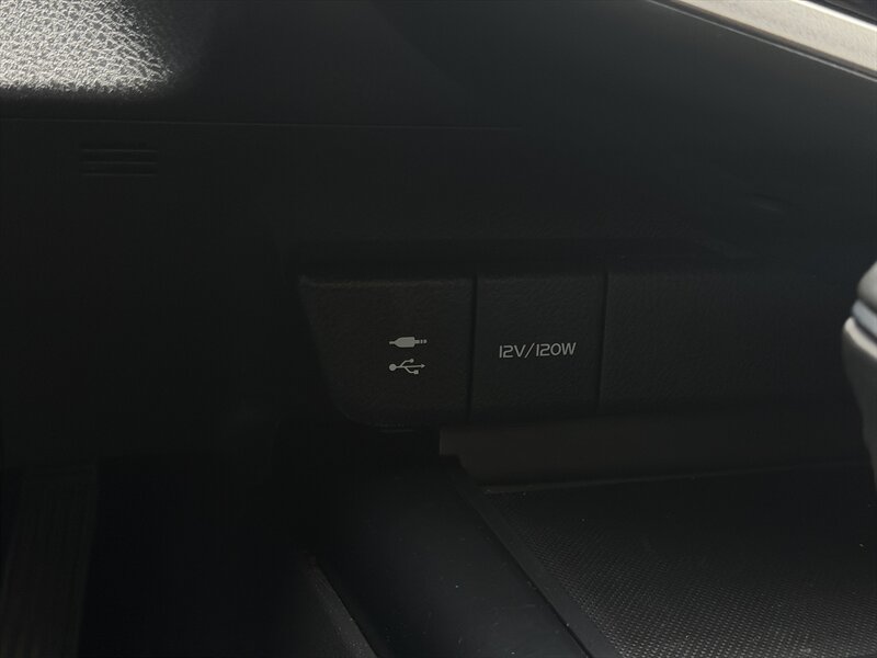 2018 Toyota Camry SE - Photo 15 - Greensboro, NC 27407