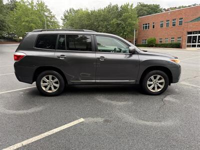 2012 Toyota Highlander SE   - Photo 6 - Greensboro, NC 27407