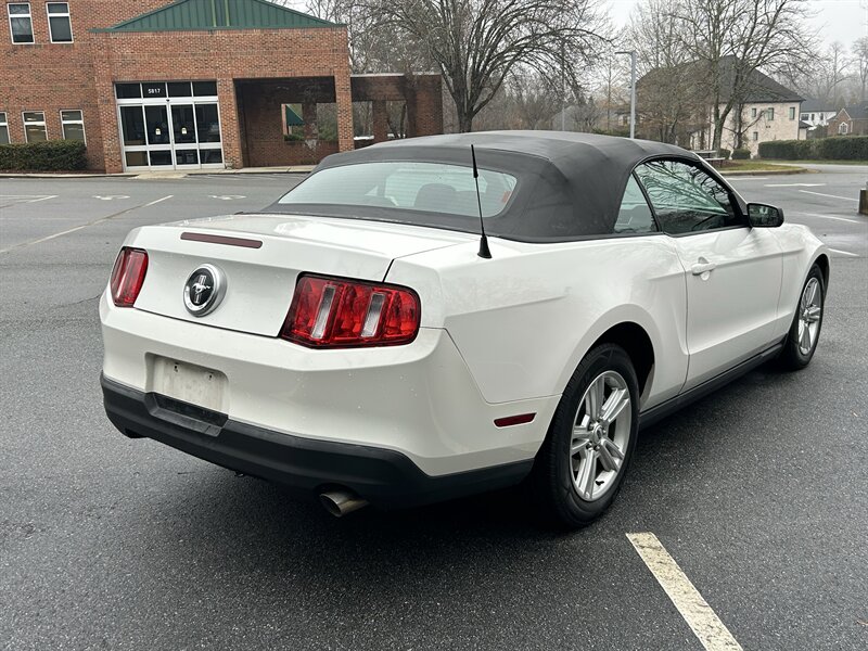 2010 Ford Mustang V6 - Photo 6 - Greensboro, NC 27407