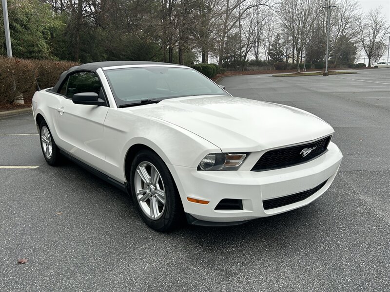 2010 Ford Mustang V6 - Photo 8 - Greensboro, NC 27407