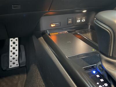 2025 Toyota Camry SE - Photo 14 - Greensboro, NC 27407