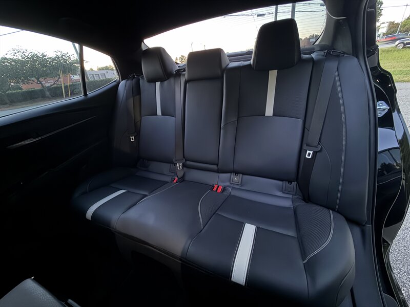 2025 Toyota Camry SE - Photo 10 - Greensboro, NC 27407