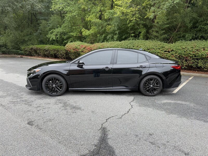 2025 Toyota Camry SE - Photo 2 - Greensboro, NC 27407