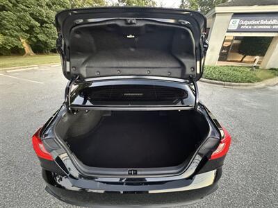 2025 Toyota Camry SE - Photo 8 - Greensboro, NC 27407